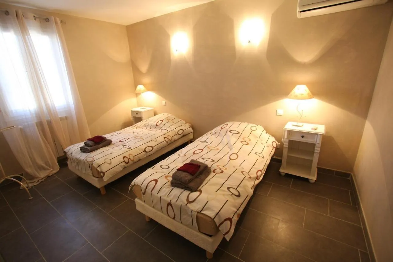 Maison 180 M² Proche De Beaumes De Venise La Roque-Alric 0*,  France